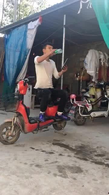 近期国产车爆火了视频,近期爆火视频背后的辉煌时刻  第3张