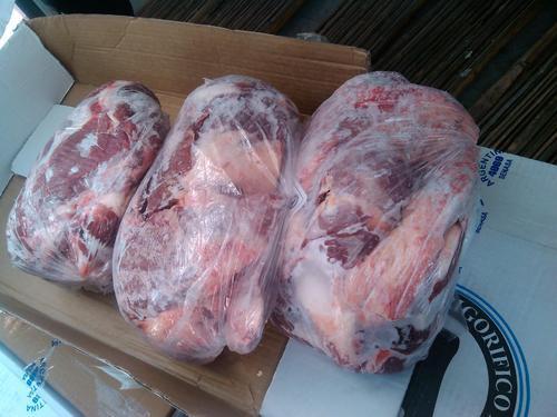国产冷冻牛肉造假视频,视频曝光惊人真相  第2张